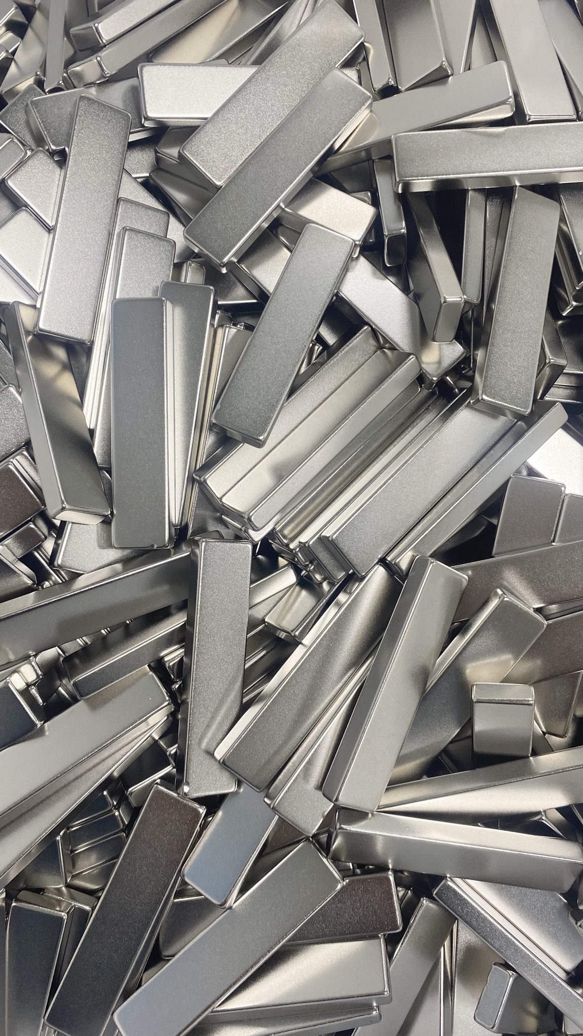 TT,Link The World With The Magnet